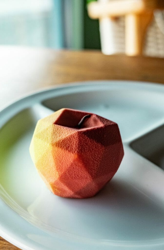 Architectural apple cake